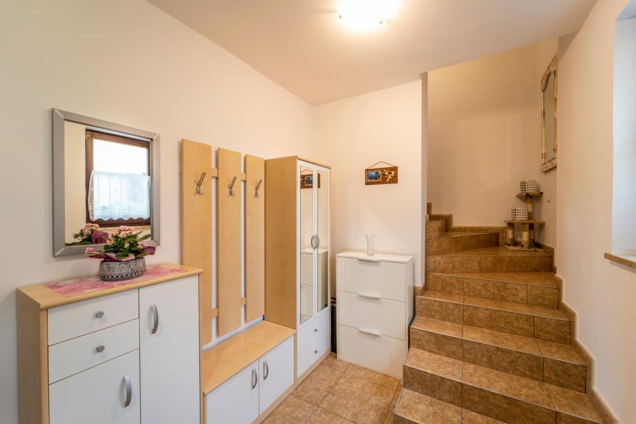 House Silvija Pula Apartment Exterior photo