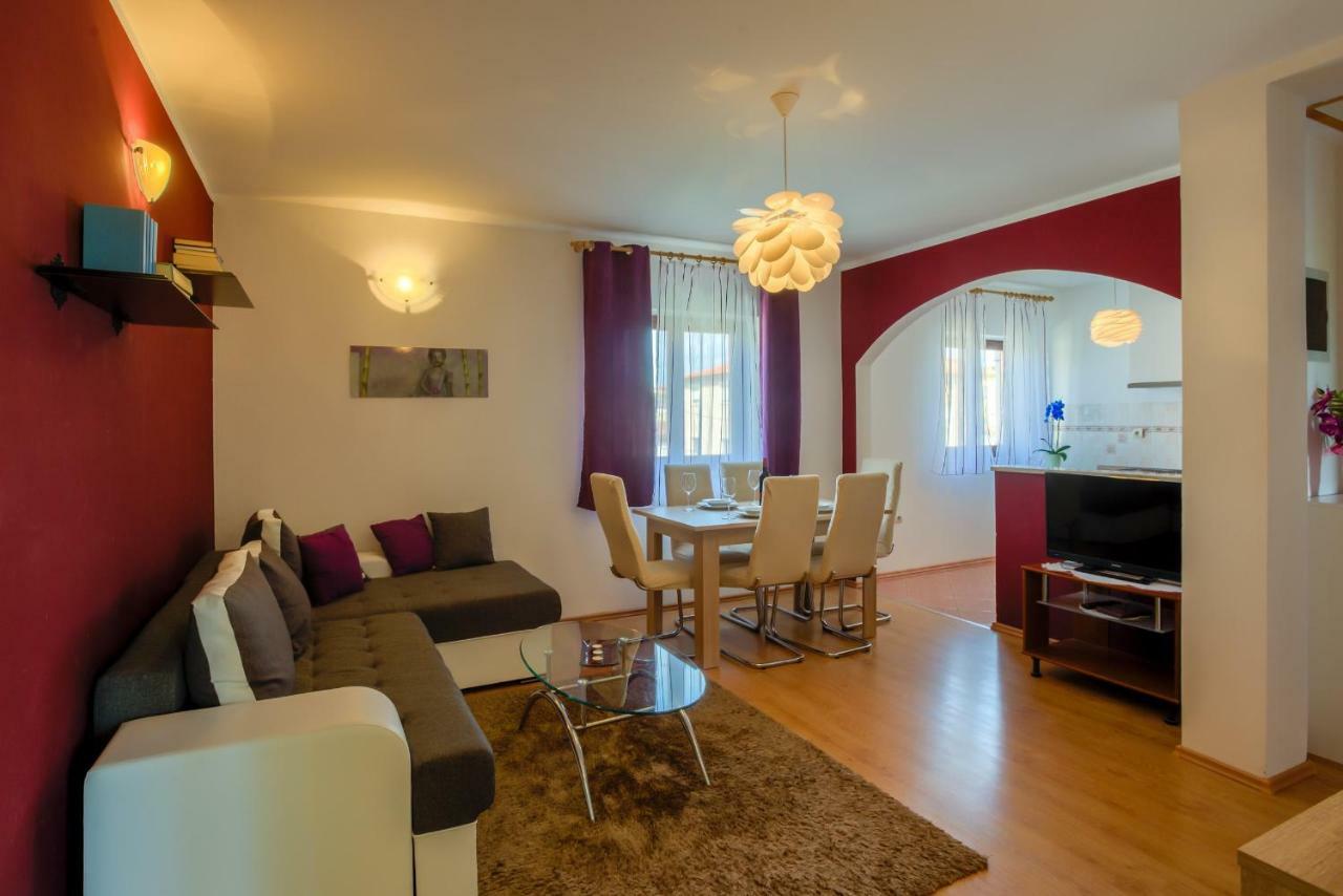 House Silvija Pula Apartment Exterior photo