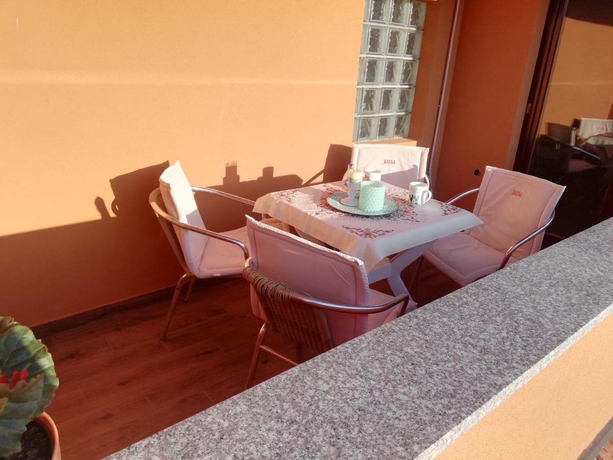 House Silvija Pula Apartment Exterior photo